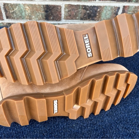 Women's Sorel Size 11 Joan of Arctic Snow Boots Lamb Wool Lining New no box - Picture 15 of 16